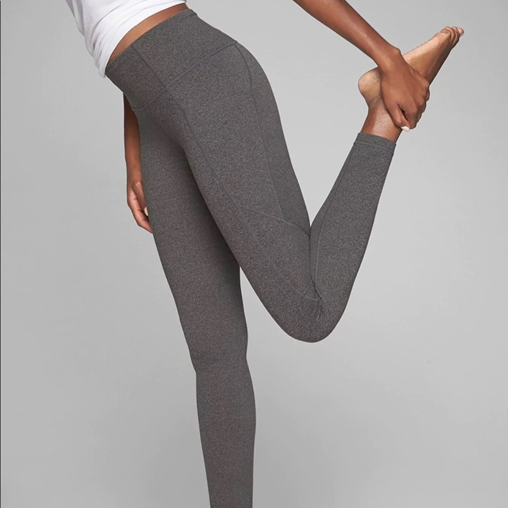 Athleta Gray Salutation Stash Pocket Legging - Picture 1 of 10